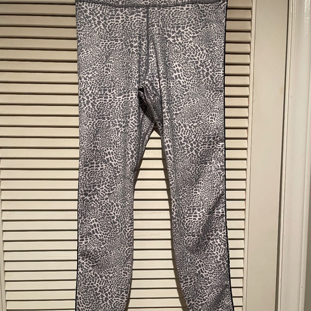 Nike leggings medium